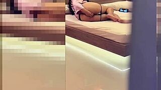 caught curvy stepmom fucking pussy and shaking ass to orgasm 😈