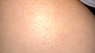 She Loves Anal Asian Slut with Butt Plug and Likes All the Milk Inside