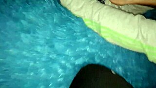 A stranger sucked me at a party