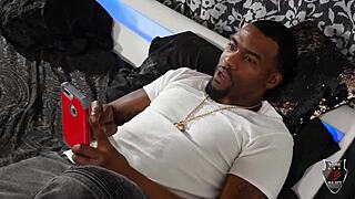 Does Ink Queen Genevieve Sinn make Rome Major cum on her big tits?