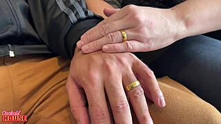 Essa Gordinha Casada É Uma Delícia Que O Marido Corno Libera Para Outros Machos