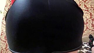 Pregnant milf seduces lesbian with passion