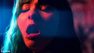 Do hot girls love foot fetish and face sitting?