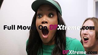 Horny boyfriend fucks ebony girlfriend pussy as soon as possible