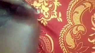 Kenyan girl showcases african culture in bed