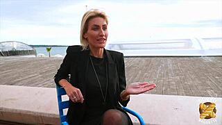 Anouk 30 Years Old Psychologist Expert In Cock