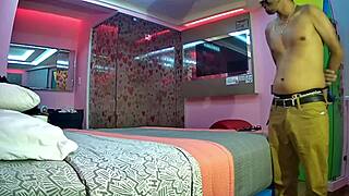 CASTING UNA MORRA DEL BARRIO for BIG COCK SQUIRTING!