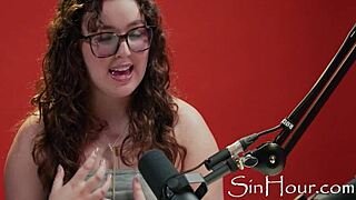 The Cute And Pretty Pornstar - Leana Lovings