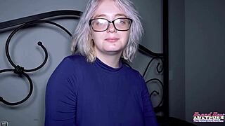 i suckd annie archers cock n fucked her wet pussyy