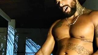 my personal trainers guy left me wet and gived me a lesson in fucking