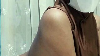 Mahasiswi Hijab Cantik Masturbasi Ketika Rumah Sedang Sepi