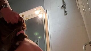 esclave f dressage � la badine, bound and chained