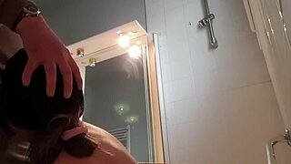 esclave f dressage � la badine, bound and chained