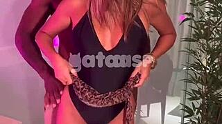 Hotwife gataaasp fucks hyoran negro while cuckold films