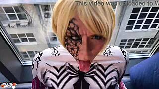 anti-venom deep sucks and sensually fucks in cosplay