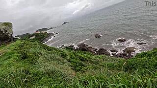 Menage in public while eating friend's pussy and nicoly takes cum 😈