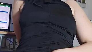 Zaramontoya real squirts toys deep while bent over as horny webcam secretary