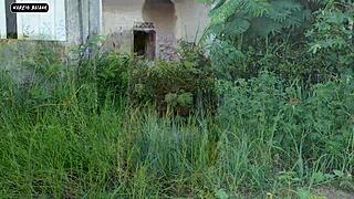 Surprised by jerk-off guy, I gave him my ass and pussy raw no condom!