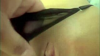 rossmexicana devours mr blue's cock all night?