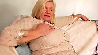 busty granny lacey fingers her soaking wet cunt