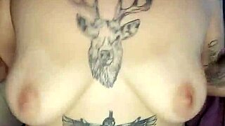 me encanta meter el dildo en mi culito solita hasta venirme squirtin