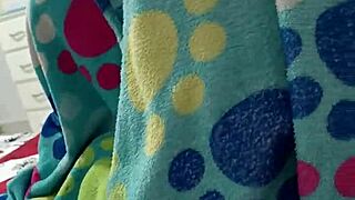 while she does her nails i sneak in close-up amateur masturbation as brazilian colombian latina wife