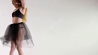 Can this sexy flexible gymnast tease stretch nude in gym showing athletic yoga body?