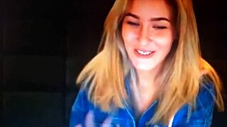 Im the hot rubia on chaturbate show 2