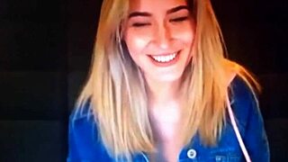 Im the hot rubia on chaturbate show 2