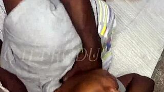 Juicy Amateur Teen Pussy Pounded