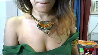 xvideos indian webcam session captivates viewers