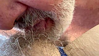 Married guy barebacks milf missionary style with hairy pussy close-ups and cum cover