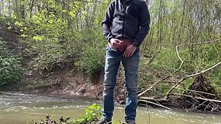 whoa stepmom-in-law's mad her daughter won't fuck me, now she's flashing that huge curvy bbw ass outdoors 😏🍑