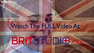 Blonde bombshell Ellie sucks cock and gets pussy eaten