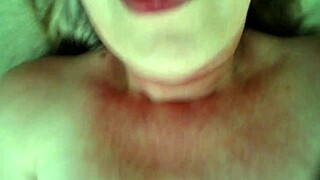 everybody wants to fuck this big booty mature ross in her silky panties!