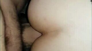 le dije que me dolia pero me rompio el culo con sexo anal por primera vez