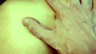 hey babe, fucking my wife with that little ass toy