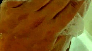 you know she starts with that dick suck before bathroom mutual play heats up.