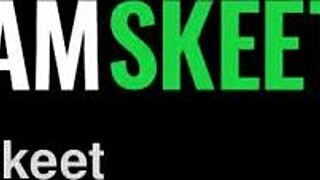 Alice and Nikki bond with step-dad's MORNING WOOD using SEX TOYS in hot tradition