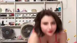 wanna see this hot girl dance and flash her bingo?