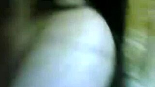 Indian couple delivers massive cumshot facial on her perfect round ass