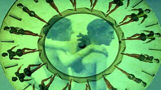 VINTAGE beaver reveal in antique hairy pussy close-up from retro old-school porn