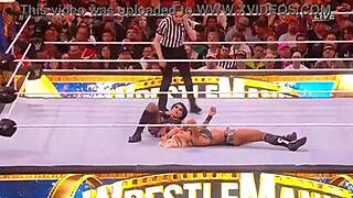 Rhea Ripley Rips Charlotte Flair's Gear in SmackDown Women's Championship WrestleMania Clash