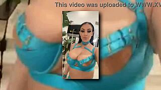 angela white pounds her fleshlight like a pro with those big natural tits