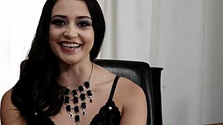 Avi Love's Cock Sucking Passion