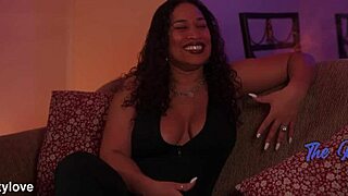 Kickback Threesome with La Bella Diabla's Big Ass and Ebony Curves