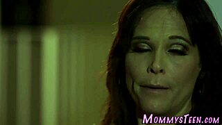 hey milf why don't you spread those legs so i can eat out your horny milf pussy first time