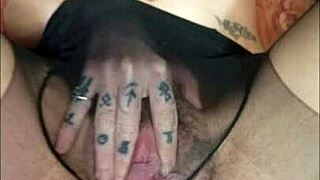 Whispering Flapper Cahira Evanna Cums in Pantyhose