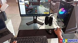 mexicana 18yo with huge tits n perfect ass blows up for landlord 🔥🍑💦