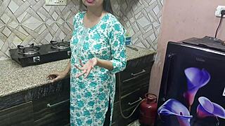 INDIAN STEPMOM SEDUCES YOUNG STEPSON FOR KITCHEN DOGGYSTYLE FUCK!